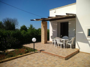 WOW Nuovissimi Appartamenti Villa Ambra e Villa Asia a pochi passi dalla spiaggia Navetta per l'Aereoporto GRATUITA Marina Di Mancaversa